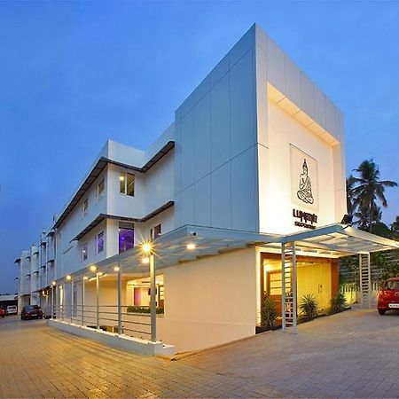 Lumbini Supreme Hotel Thrissur Exterior photo
